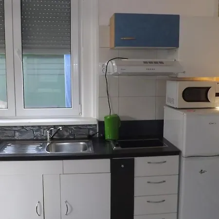 - Diklo 12854a * Zadar